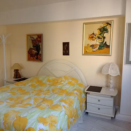 Two Bedroom Apartment Farmec Cluj-Napoca Esterno foto