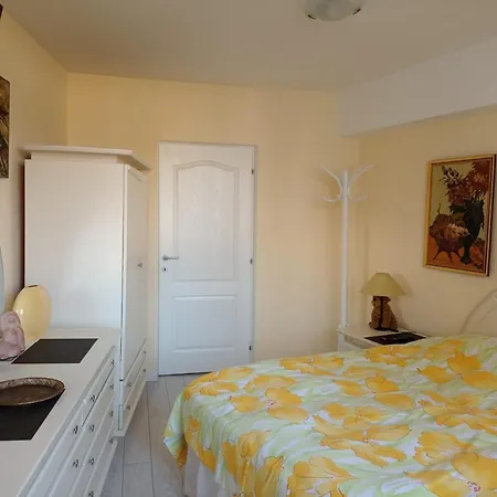 Two Bedroom Apartment Farmec Cluj-Napoca Esterno foto