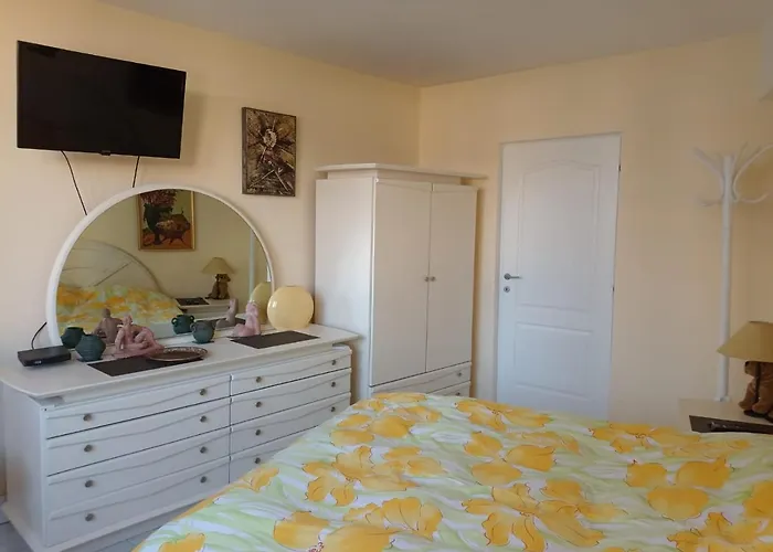 Two Bedroom Apartment Farmec